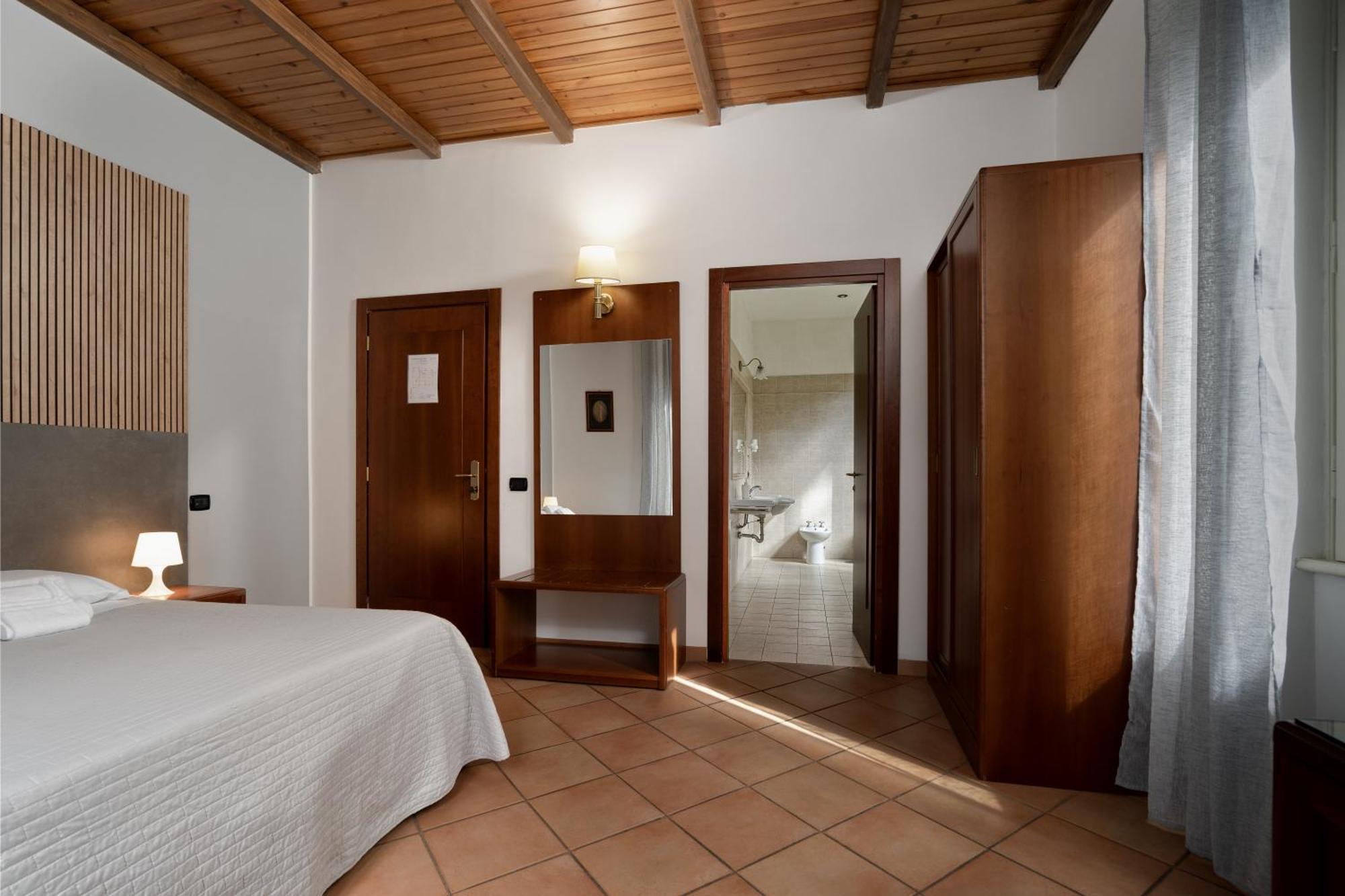 Comfort Gaia Tor Vergata Gasthof 2*